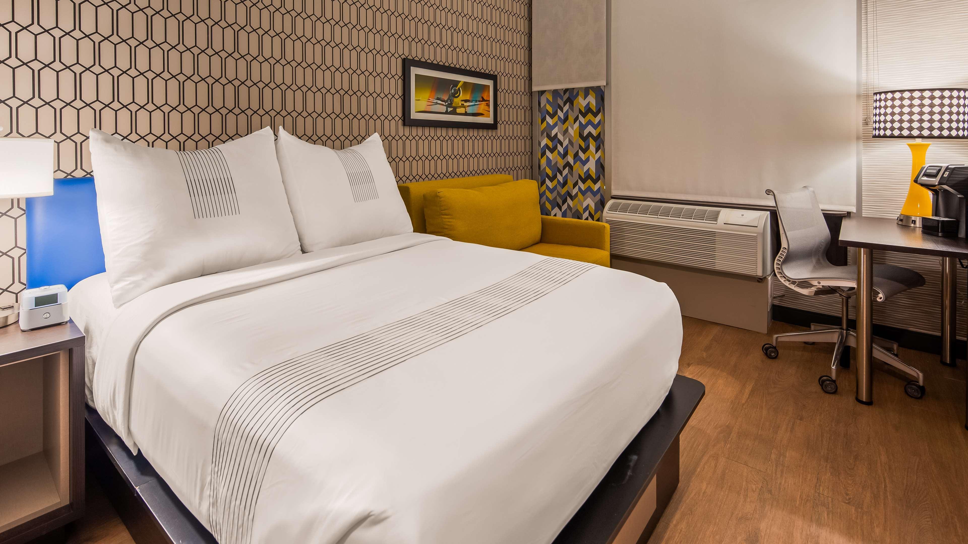 Glo Best Western Brooklyn Nyc Nova York Exterior foto